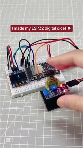 Digital Dice on ESP32 🎲 | OLED Fun Project #ESP32 #OLED #DigitalDice