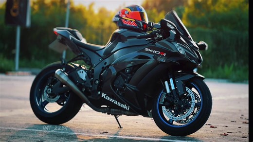 Exploring the Power of Kawasaki Ninja ZX10R