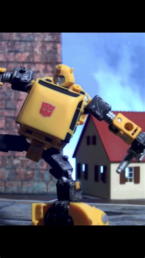 Transformations : Bumblebee (SS86/RetroG1) #transformers #stopmotion #hasbro #animation #bumblebee