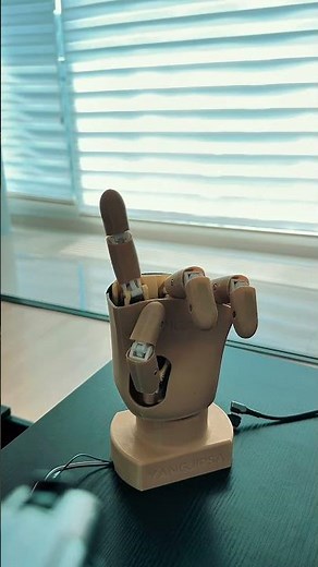 Open-Source Robot Hand — Now with Cheap SG90s #robotics #3dprinting #opensource