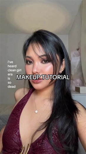 Step-by-Step Makeup Tutorial for Dark Feminine Looks
