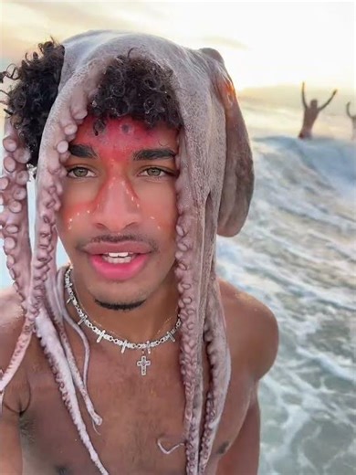 Here a Blooper where my pants fell down😭 #shorts #short #Notej short