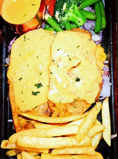 yummyest food ever in Islamabad by BOSPHORUS restaurant 🤤👌🔥 #special #food #today #duet #2025recap @TikTok Pakistan @TikTok @tiktok creators @Naval Anchorage Islamabad @Islamabadian 🏔️🍃