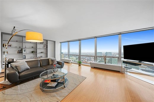 2400 N Lakeview, Apt 2705, Chicago, IL 60614 - Lincoln Park