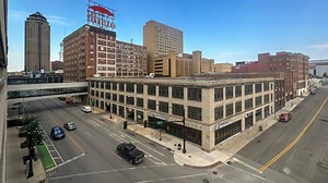 Proposal to demolish Des Moines garage could leave two vacant lots in heart of downtown