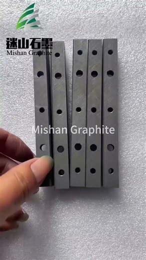 Graphite parts for furnaces