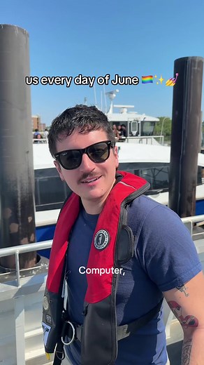 COMPUTA, make this commute supa gay and breezy 🏳️‍🌈✨🏙️ happy pride month divas ❤️ #pridemonth #nyclife #newyorker #nycpride #lgbtq