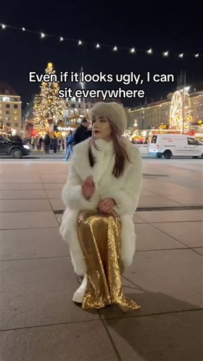 Gym Tears™ | Fitness Workouts on Instagram: "Click the link in 👉 @zeroeights_ bio to get your Foldable Travel Stool Bag! Tag someone who needs to buy this! 🪑💼 LIMITED TIME SALE! Link in their bio to get yours now! 🔥"