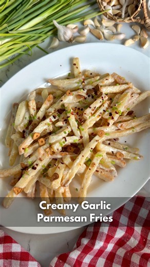 Creamy Garlic Parmesan Fries 🍟 | Easy Loaded Fries Recipe