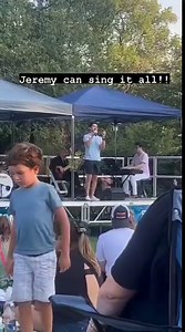 Thanks to @_.ayloitslola._ for the video of Jeremy Jordan performing at SOMA Stage yesterday for Broadway in the Park 2023! #JeremyJordan #JeremyMJordan https://www.instagram.com/reel/Cw0W0pbuQMb/?igshid=MzRlODBiNWFlZA== | jeremy-jordan.com