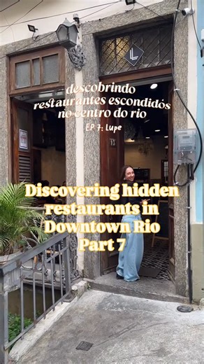 Rio Beyond Tourism on Instagram: "This time we discovered @lupe.restaurante, a charming old house hidden on Ladeira João Homem that transports you to another universe! 🏛️✨ Who would’ve thought that up in Morro da Conceição there’s this little spot that feels like a secret refuge from the rush of Downtown? 🎨 Lupe is a restaurant for every taste! They have risottos, salads, vegan dishes, and you can build your own plate (you choose the pasta, up to 2 sauces, and the extras) – and the house full 