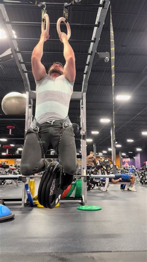 Road to 5 plates #calisthenics #gym #pullups #batman