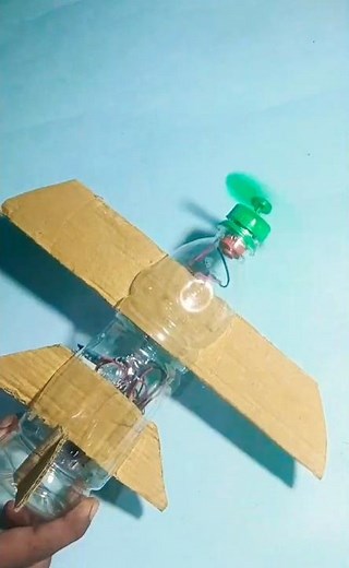 Making a Model Airplane from Used Bottles – Step by Step