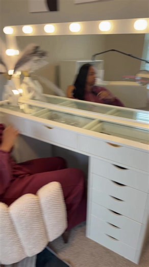 Affordable Bedroom Vanity Makeover Ideas