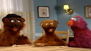 Elmo's World Happy Holidays! (2002 VHS)