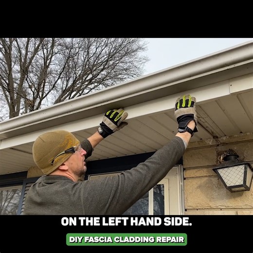 Get one-on-one help from Carlos and Scott https://geni.us/Yv5Sg 💰Make Extra $1,000 per Week: Join our Shed Skool: https://geni.us/BNbtt 12" Metal Folding Tool: https://geni.us/A8nkEEH All My Favorite DIY Tools: https://geni.us/VYIp51 If your aluminum fascia trim is bent, damaged, or rusted out, replacing it is a straightforward DIY project with a few basic tools. In this video, we’re using a 10’ x 10” aluminum flashing roll, tin snips, trim nails, and most importantly, a 12-inch handheld metal 