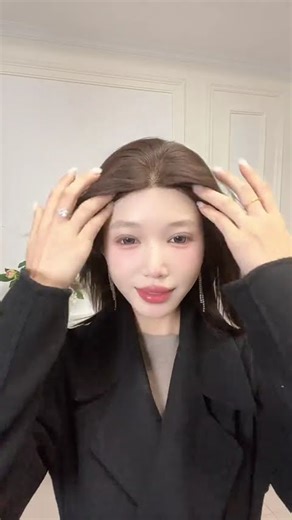 The Quick & Effortless Updo: No Trace Left