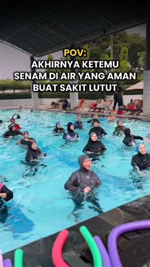 19K views · 1.2K reactions | Senam di air aman untuk sakit lutut Share ke teman & keluarga anda karena…… Ada aquarobic gratis setiap hari jumat jam 4 sore di kolam batununggal ✨ Komen “AQUAROBIC” Atau Klik Link di Bio Profile Kami  Kolam Batununggal Indah Club (Soekarno Hatta Bandung) ☎️ 0857-9789-2291 #aquarobic #olahragaair #fyp | Java Sporties Aquatic Therapy | Facebook