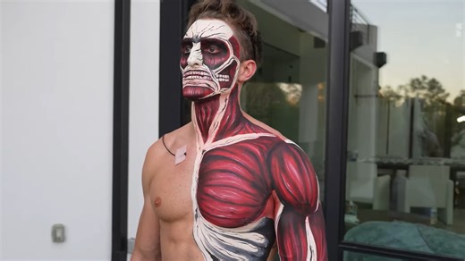 $10,000 for the best body painting