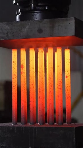 Metal Flows Like Liquid Under 1,000-Ton Hydraulic Press 😱🔥