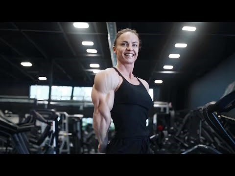 Dobrinina Eleonora The Sculpted Fbb Titan Woman Bodybuilder