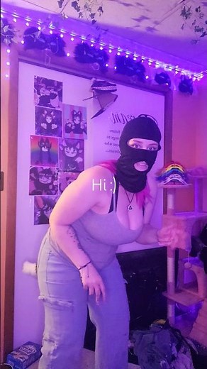 lookin' like a burglar 😭 #furry #furries #fursuit #fursuiters #fursona #therian #fyp #shorts #trend