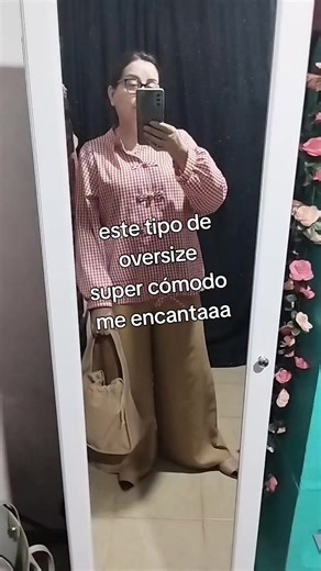 Vestir a los 50: Pantalón Pata de Elefante y Estilo