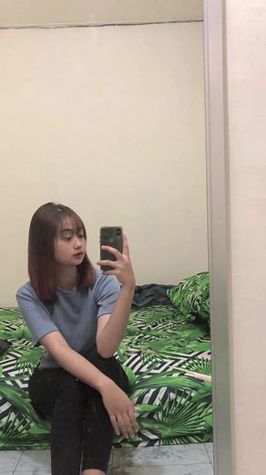 Creating Engaging Selfie Videos at Home