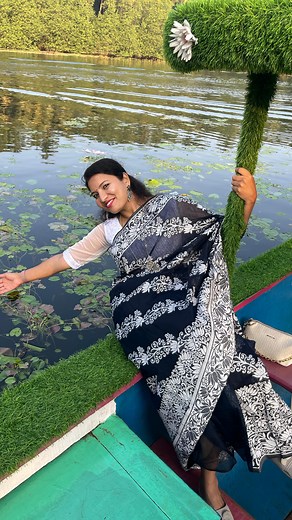 Middle of Sharavathi backwaters 🫶 @nish__pretty #nishpretty | Nishpretty.co