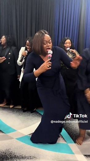 Vidéos de Nadege Mbuma (@nadege.mbumaofficiel) avec son original - Nadege Mbuma