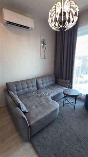 Small 1 Bedroom Apartment Tour with Beautiful Modern Design