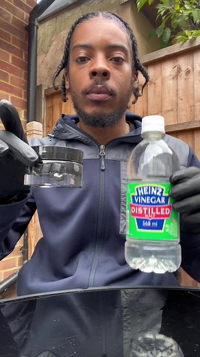 Chemical Properties of Vinegar: Lithium Metal Reaction Experiment