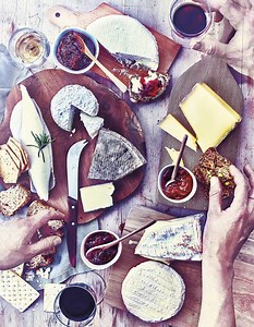 Chutney de fruits rouges à servir avec un brillat-savarin pour 4 personnes - Recettes - Elle à Table