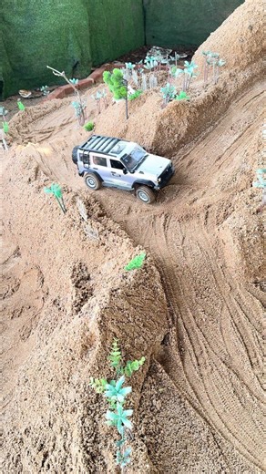 Epic RC Overland Adventure Camp | Defender 318 Expedition Setup & Realistic Miniature Scene