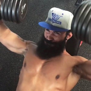 Musclemania® Europe Physique Ozan Kılıç - Ozanfitness says, "Most important to your dieting is keeping the weights heavy as possible. I am handling 50 kg dumbbell cardio today." Musclemania.com - Musclemania | Musclemania