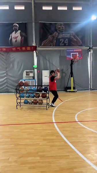 What level😂#basketball🏀🔥 #中国篮球 #野球场 #fyp #篮球 | basket ball