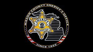 Mason County inmate in handcuffs & belly chains escapes custody while en route to court