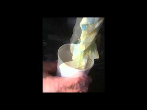 How to change a Case 385 diesel fuel filter in the field