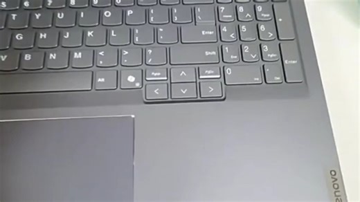 酷睿i9加持 游戏办公本性能天花板