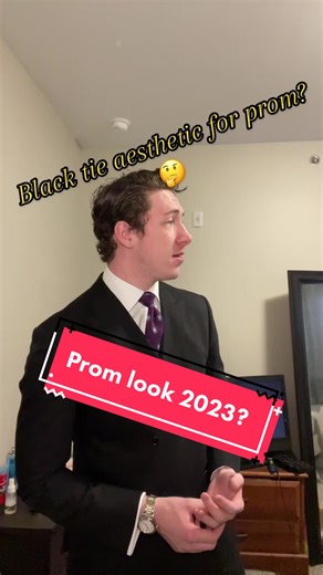 Prom Night 2023: Stylish Black Suit and Tie Look