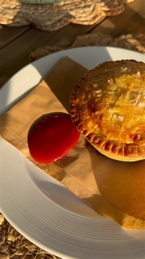 Delicious Chunky Steak Pie Recipe | Easy Homemade Comfort Food