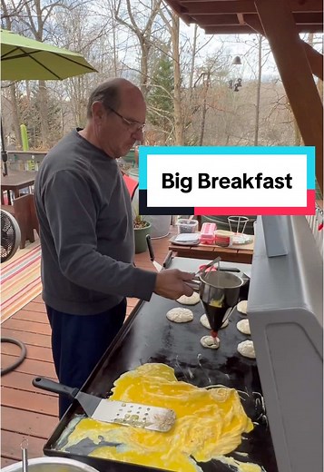 Big Breakfast Made Easy with a Griddle