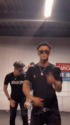 横揺れパタピンについての楽しいダンス
