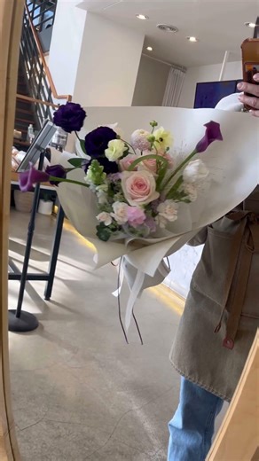 Purple Point Bouquet💜#PurplePoint#FlowerReels#FloristLife#GiftBouquet#AestheticFlowers