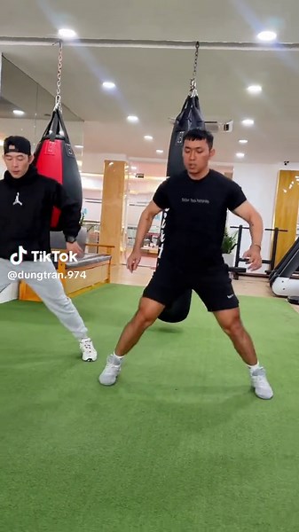 Boxing Dance Workout for Fitness Enthusiasts