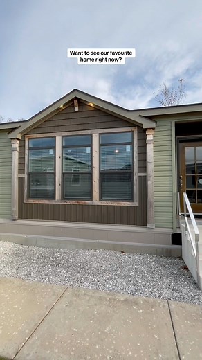 Gorgeous 1,740 sq. ft. floor plan with a spa bathroom 😮‍💨 #ClaytonHomes #manufacturedhome #modularhomes #mobilehome #doublewide #prefabhouse #hometour #housetour #bathroomdesign #bathroomgoals | Clayton