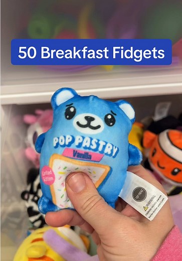 Replying to @R🇽🇰 what’s your favorite breakfast food?! 😋 fidgets from @Fidget Toys Plus 🥞 #mrsbench #FidgetToysPlus #worldsbiggestfidgettoystore #fidgetchallenge #mrsbenchpackage #emojichallenge #mrsbenchchallenge #emojichallenge