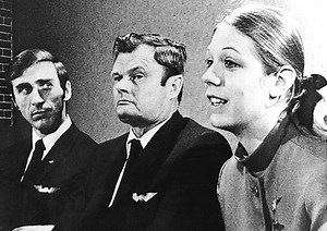 Tina Mucklow, D.B. Cooper-hijacking flight attendant found; Woman was go-between for Cooper, crew