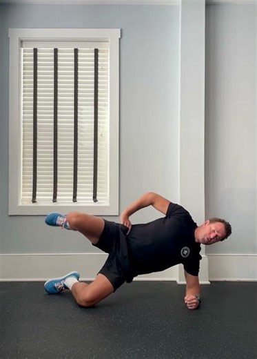 Side Plank Hip Thrust