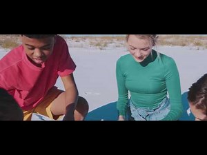 Sami Thompson - Sandy Christmas (Official Music Video)